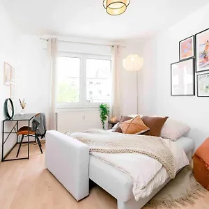 Comfy Heart Of Apartment City Airport Mannheim