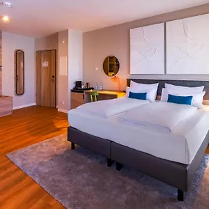 Ramada Encore By Wyndham Messe *** Munich